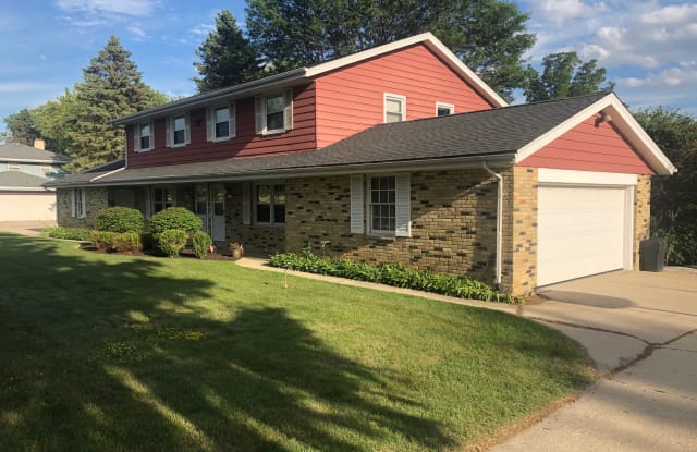21515 Sierra Drive - 21515 Sierra Drive, Waukesha County, WI 53045