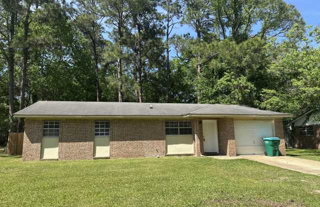 1700 Riverside Drive - 1700 Riverside Drive, Gautier, MS 39553