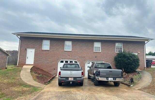 1752 31st Street NE - 1752 31st Street Northeast, Bradley County, TN 37323