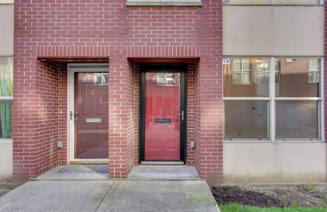 6951 N Western Avenue Gallery 2