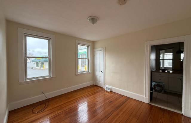 259 Beacon St. Gallery 4