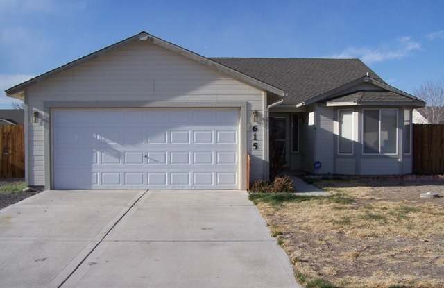 3 Bedroom 2 Bath Charmer photos photos