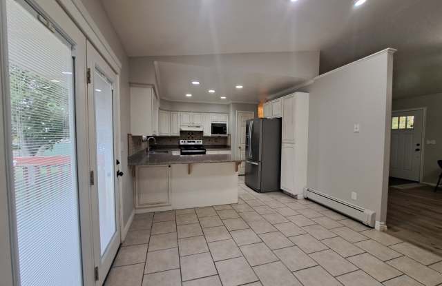 285 N 350 W Gallery 4