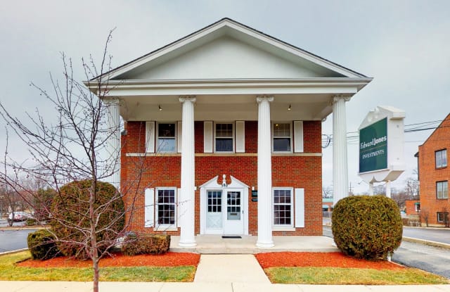 580 Duane Street - 580 Duane Street, Glen Ellyn, IL 60137