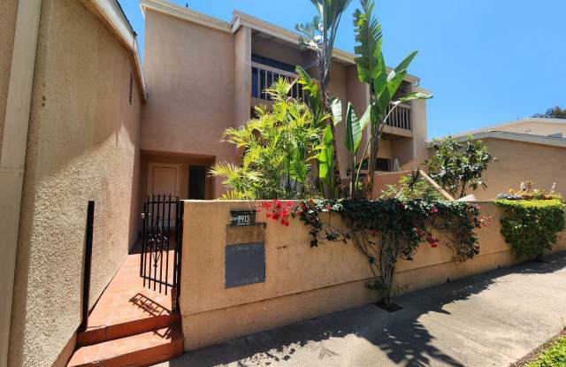 Fullerton 3 Bedroom Townhouse photos photos