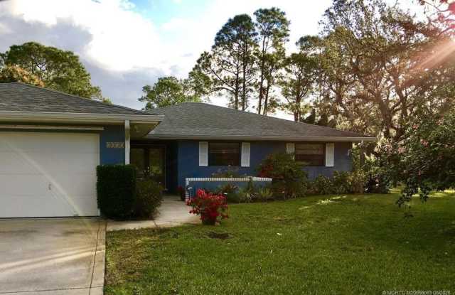 2453 SW Murphy Road Gallery 2