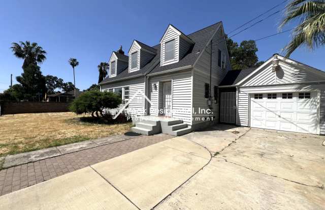 Charming 3bd/2ba North Sacramento House photos photos