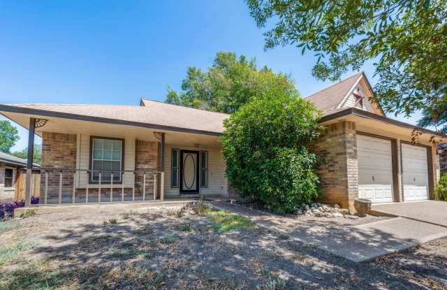 BEAUTIFUL SINGLE-STORY HOME IN WOODCREST Gallery 3