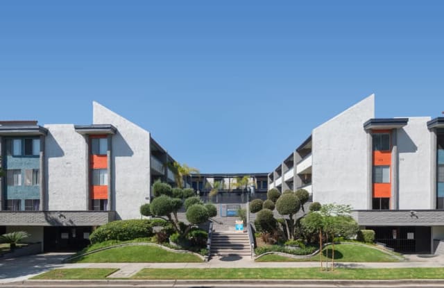 The Howard photos photos The Howard photos photos