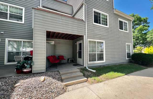 Great Campus West 2 Bed 1 Bath Available! photos photos