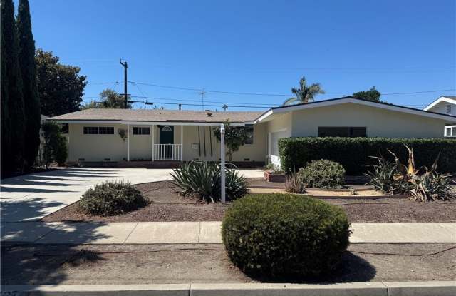 2437 Fordham Drive photos photos