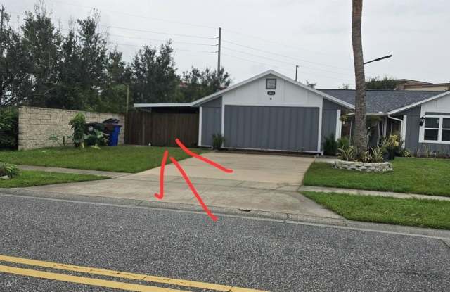 1412 NE OSCEOLA PARK Drive S Gallery 1