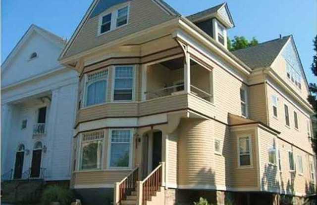 81 Mill Street Gallery 1