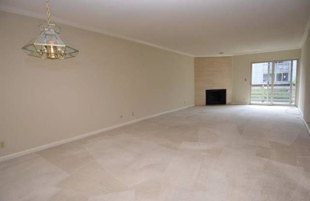 332 Philip DR 308 Gallery 2