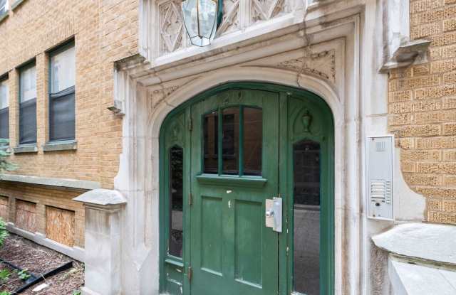 One Bedroom Available in South Shore photos photos