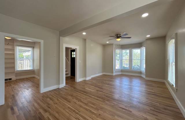 Vintage Aesthetic Meets Modern Glow-Up! Your Next Home Is Here! photos photos Vintage Aesthetic Meets Modern Glow-Up! Your Next Home Is Here! photos photos