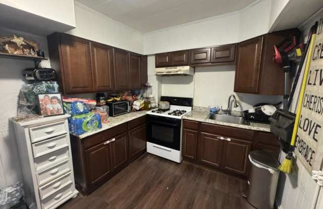 202 Endicott St. photos photos