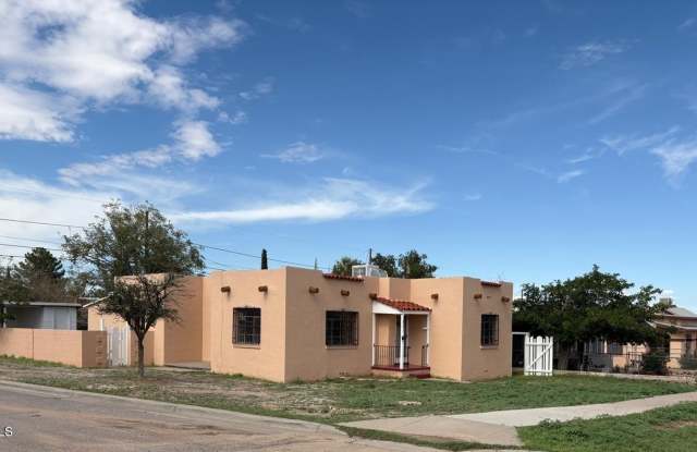 3801 Mountain Avenue photos photos