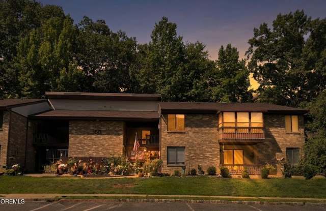 160 Cross Slope Court Gallery 3