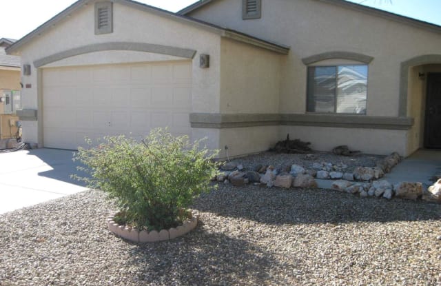 5843 E Everhart Lane - 5843 Everhart Lane, Florence, AZ 85132