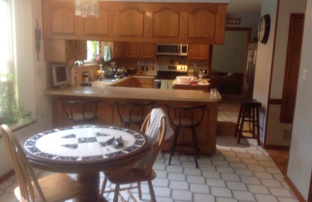 2709 Woodrill Ct, Bedford, TX 76021 Gallery 4