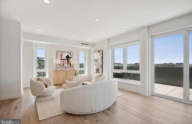 923 V Street NW unit: 601 photos photos