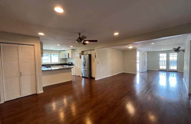 Available 08/16/2025! - Large 4 bedroom/2 bath Home in Kailua, Keolu Hills. Pet Friendly photos photos
