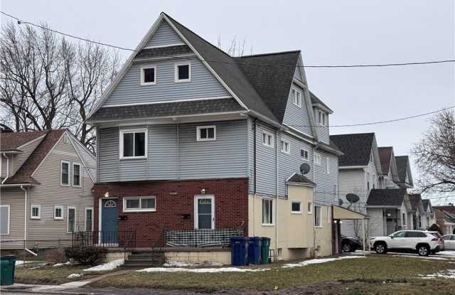 2140 Kenmore Avenue photos photos