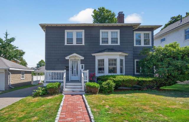 135 Russett Rd photos photos