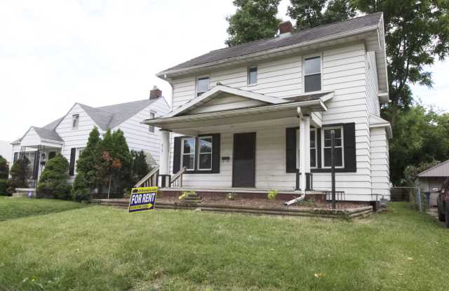 2151 W Sylvania Ave photos photos