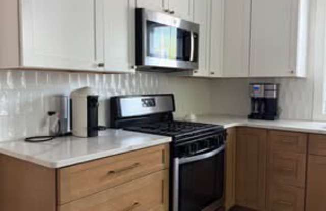 463 Parkside Avenue - 463 Parkside Avenue, Buffalo, NY 14216