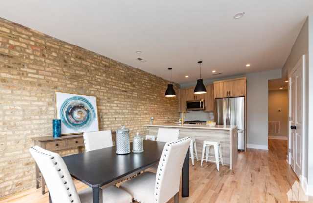 2536 North Campbell photos photos