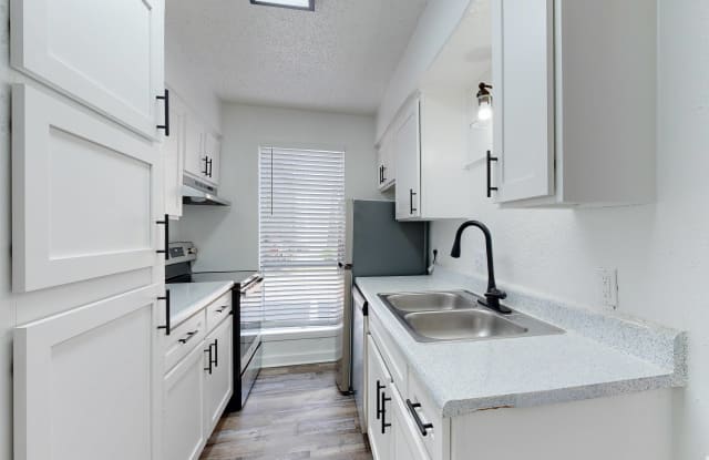 Regency Apartments photos photos