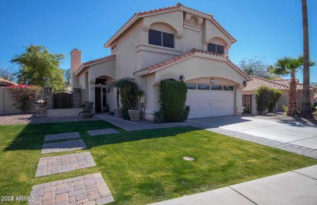 2911 E WINDMERE Drive Gallery 2