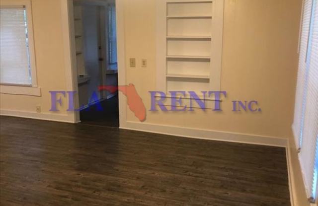 ** 3 BEDROOM/1 BATHROOM in Altamonte Springs** photos photos