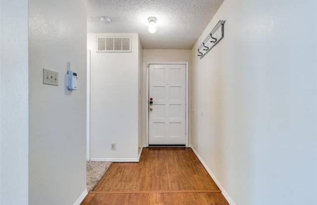 6512 Hickock Drive Gallery 4