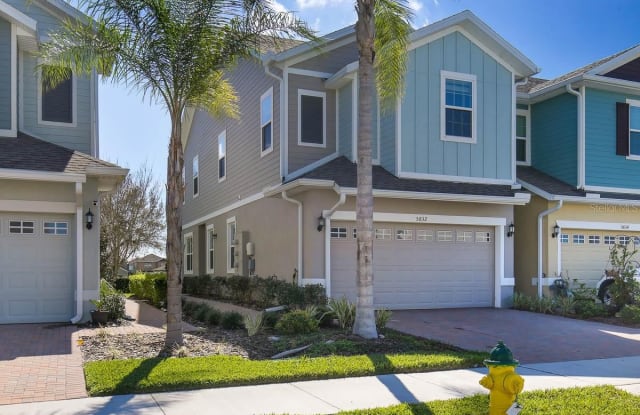 5832 SPOTTED HARRIER WAY - 5832 Spotted Harrier Way, Fish Hawk, FL 33547