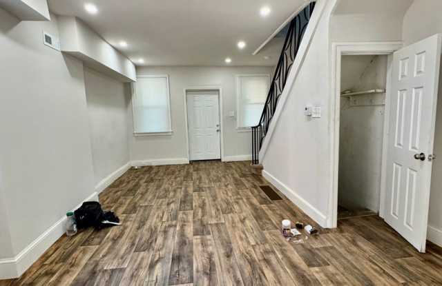 Updated 3bd/1ba Frankford Home Available NOW! photos photos