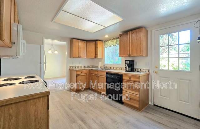 9033 244th St SW Gallery 2
