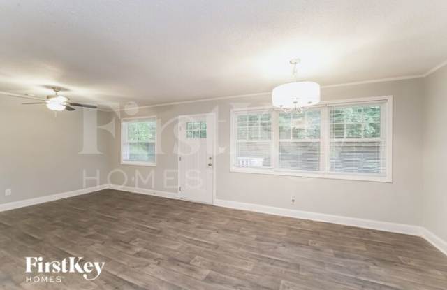2521 Skyland Drive Gallery 4