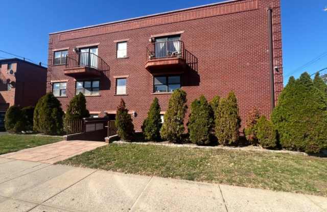 212-15 43rd Avenue unit: 1C - 212-15 43rd Avenue, Queens, NY 11361