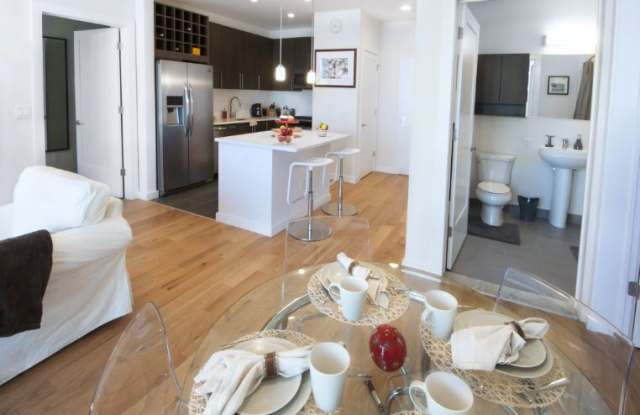 1125 Jefferson Apartments Gallery 3