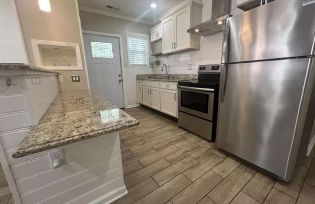 1464 Sawyer Road Gallery 2