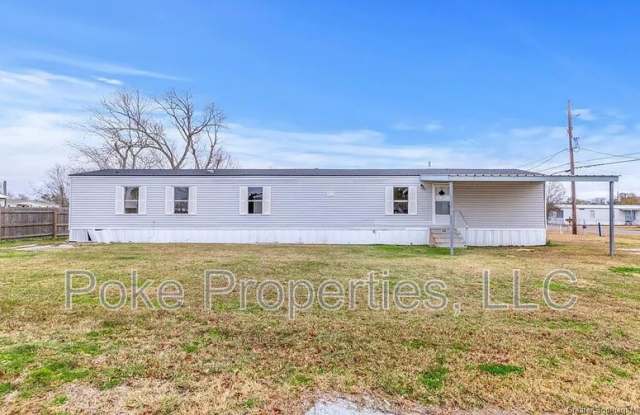2412 Stingray Drive - 2412 Stingray Drive, Calcasieu County, LA 70605