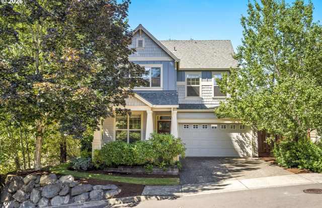 3 Bedroom Plus Den in this Desirable Bull Mountain area! Gallery 1