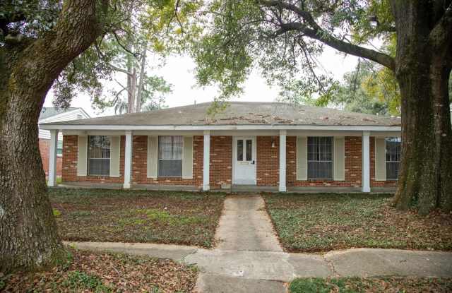 5727 Rhodes Avenue - 1 photos photos