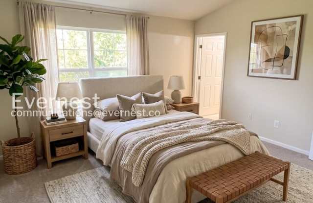 13422 Burrough Farm Drive Gallery 3