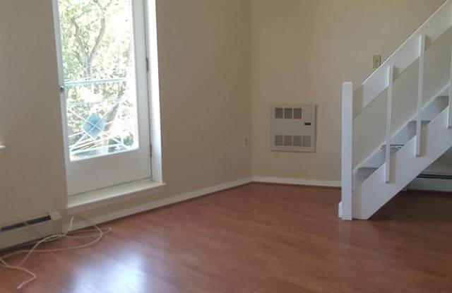 400 Mount Pleasant Avenue Gallery 2