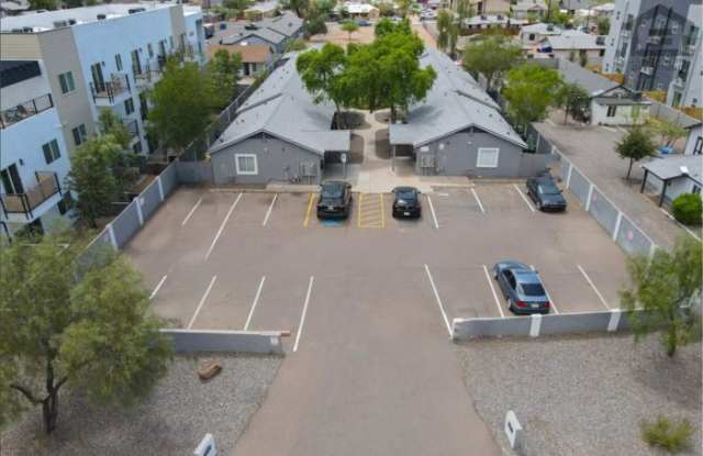 1449 East Taylor Street Gallery 4