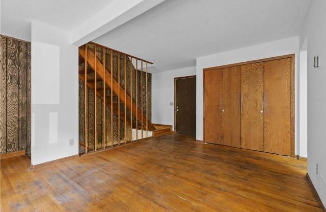Van Cleve Townhomes Gallery 4